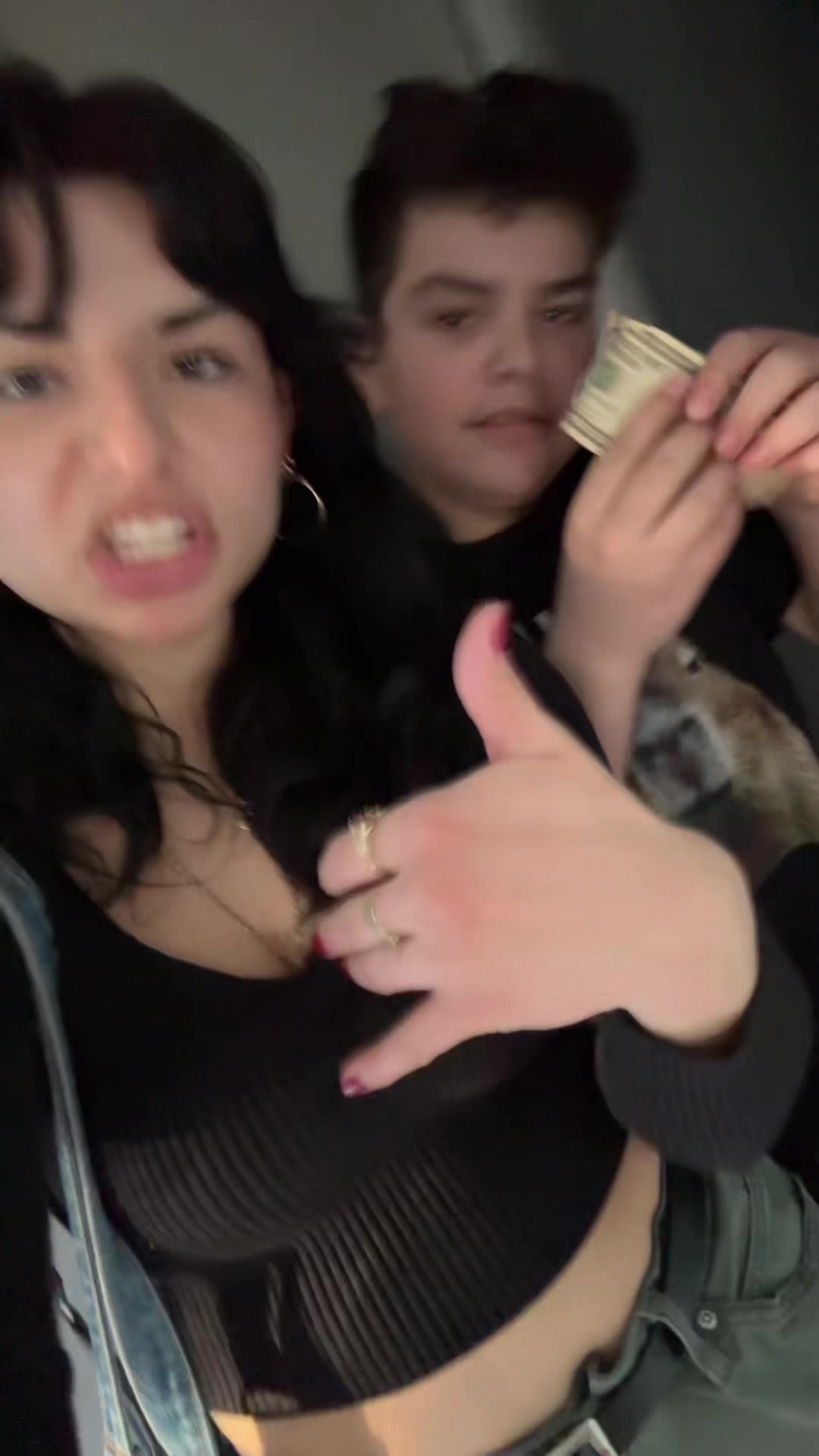 @ximena