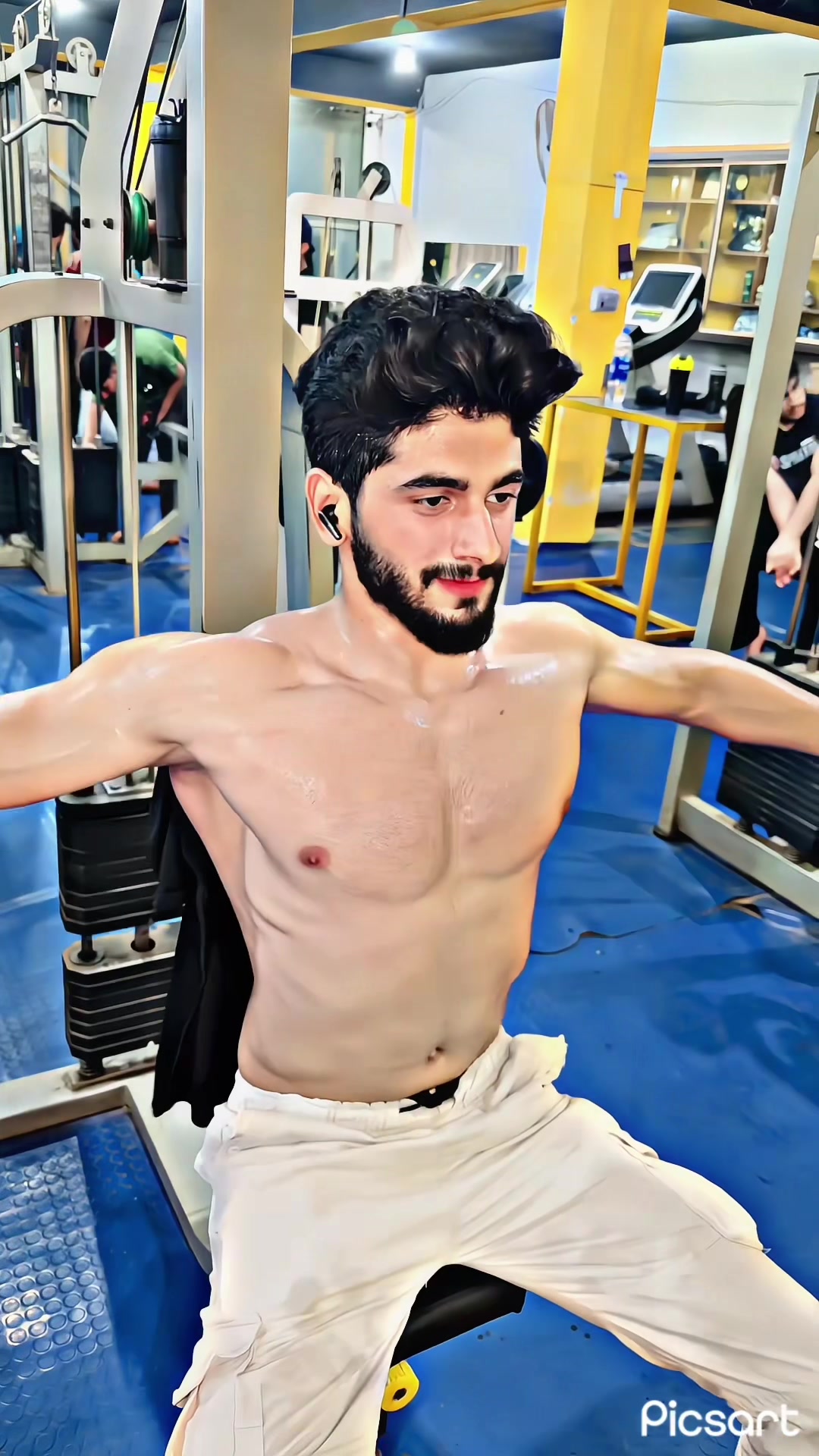 @usman hu yarr😍