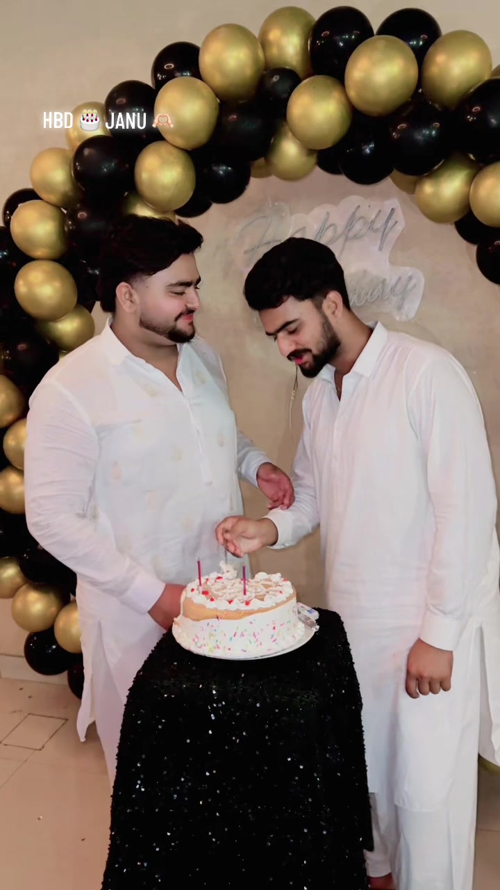 @🫶🏻شاہ زیب گجر🔥