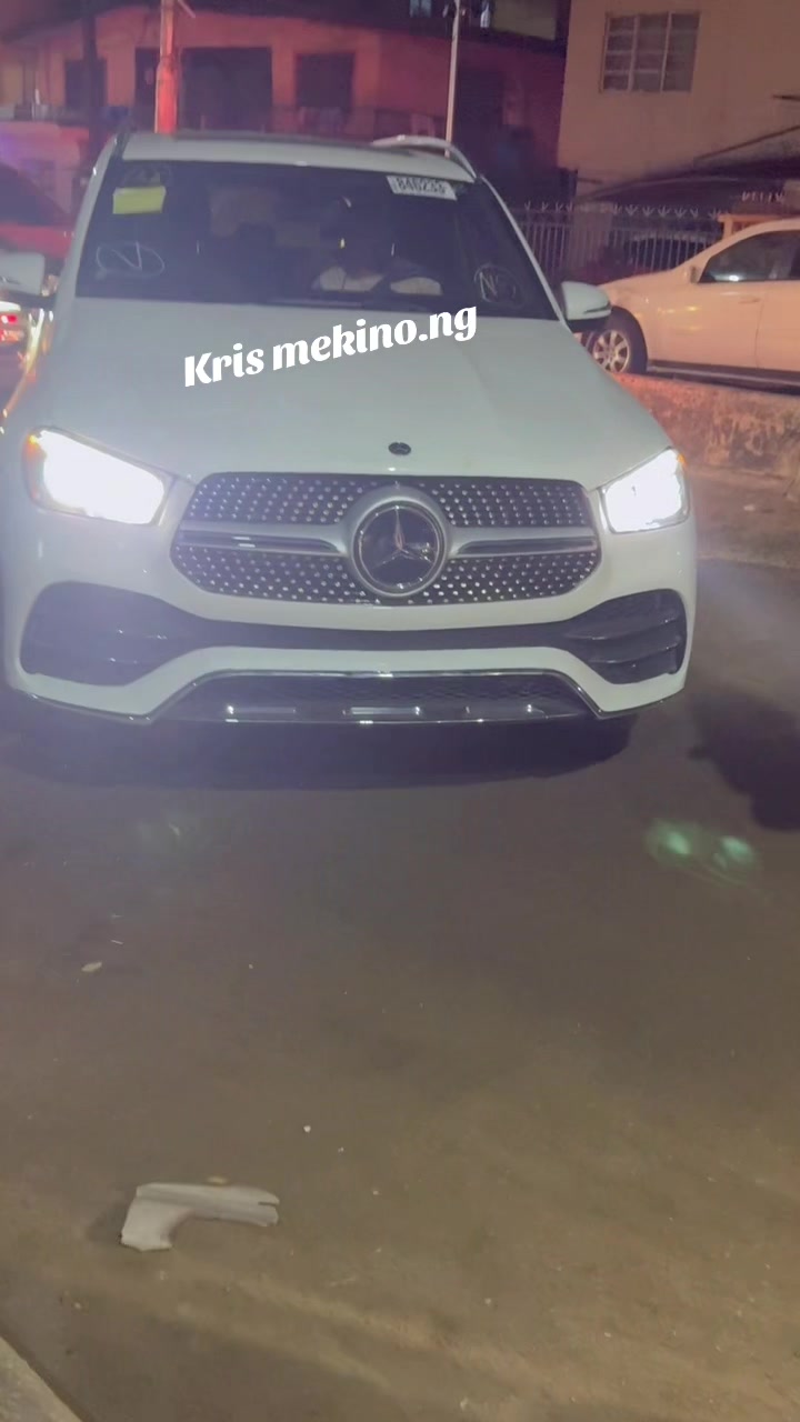 @THE BENZCITY (KRISMEKINO.NG)