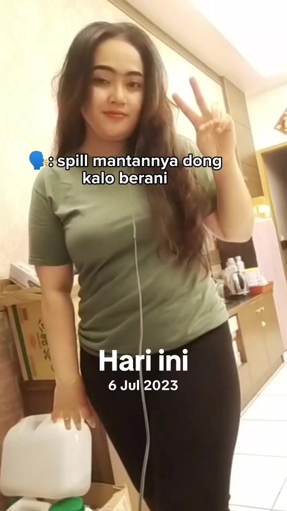 @❎❎Sedang Mengetik❎❎