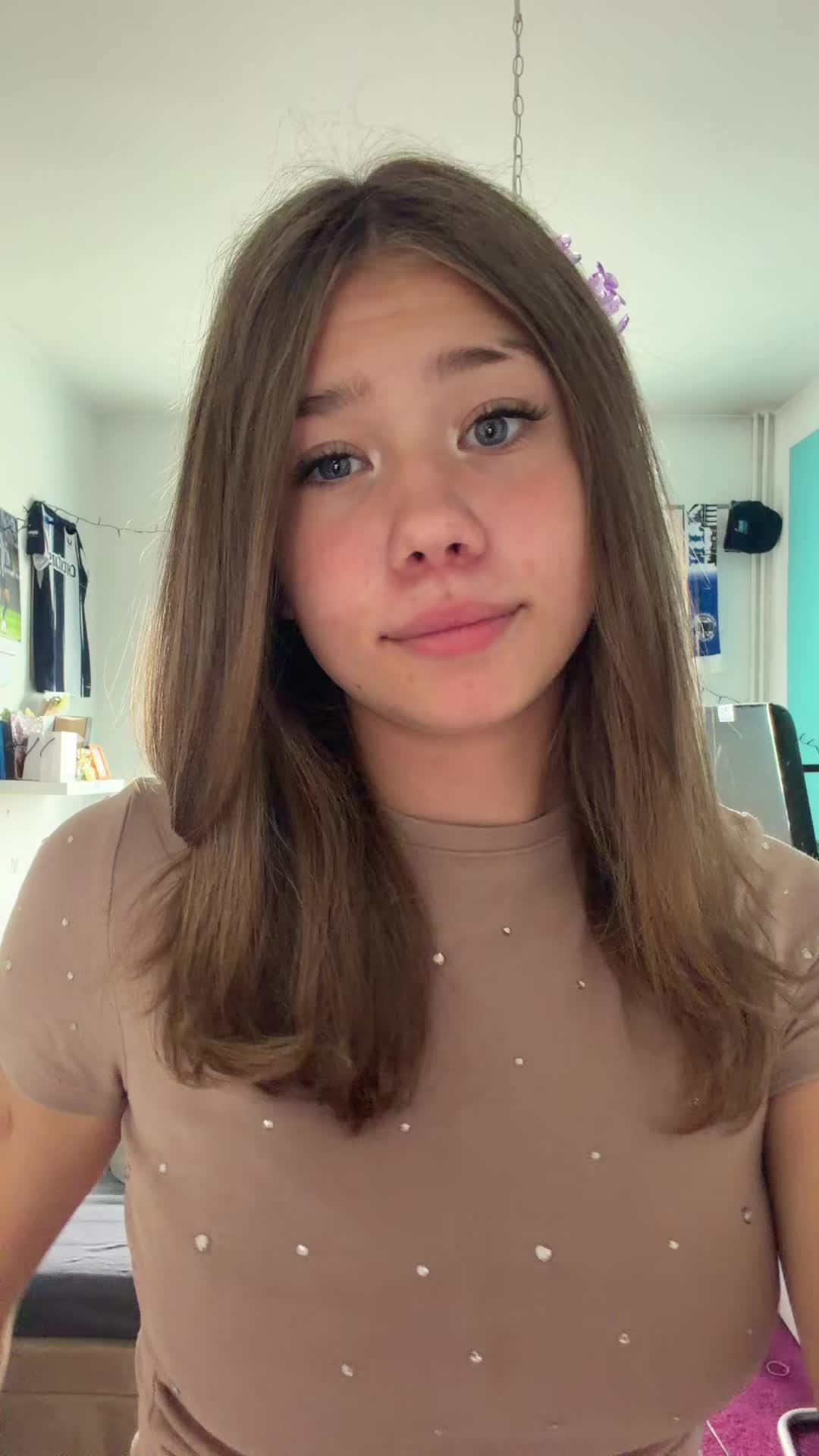 @lipsyncstella