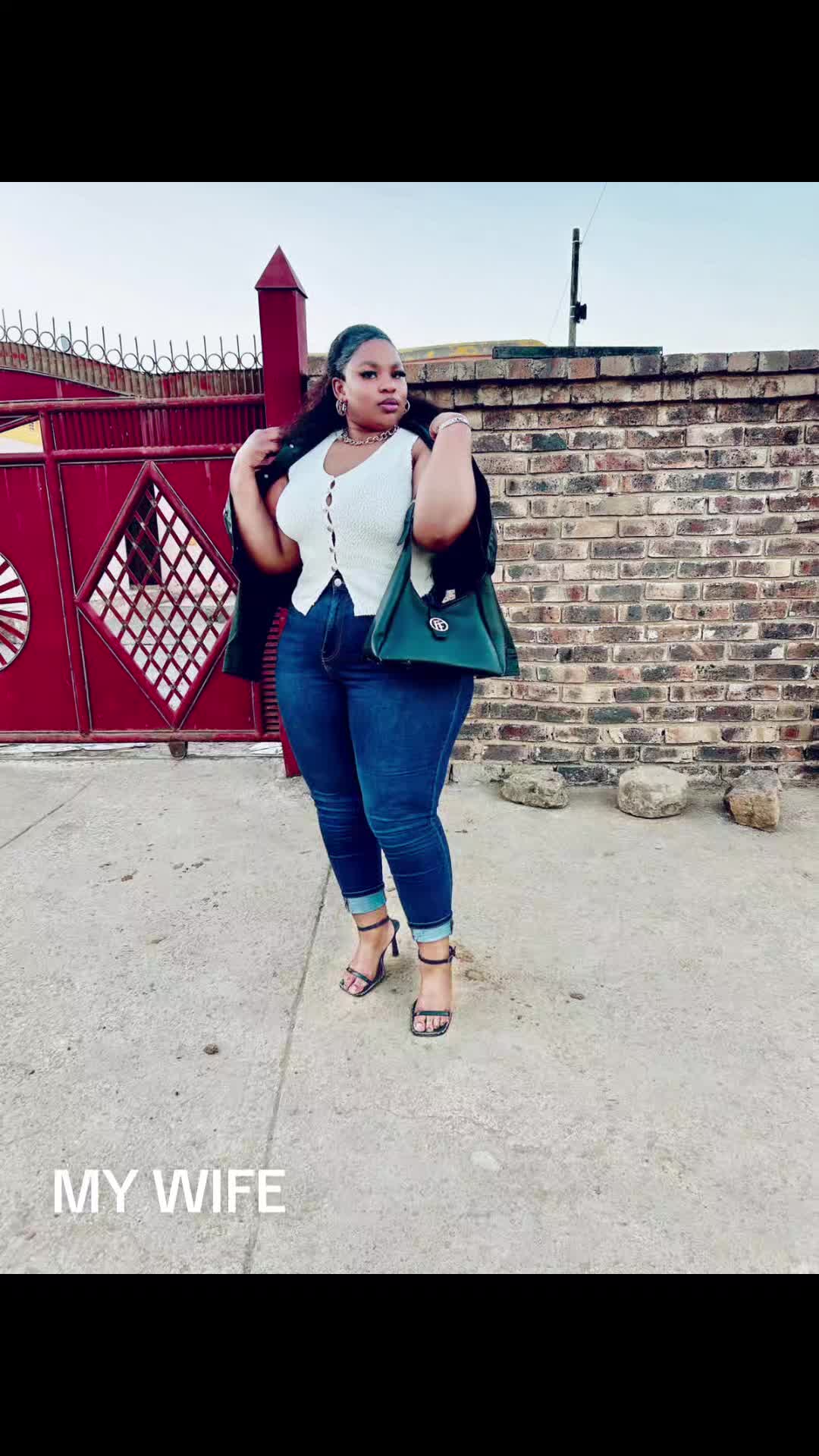 @MR TSHIVHUNU