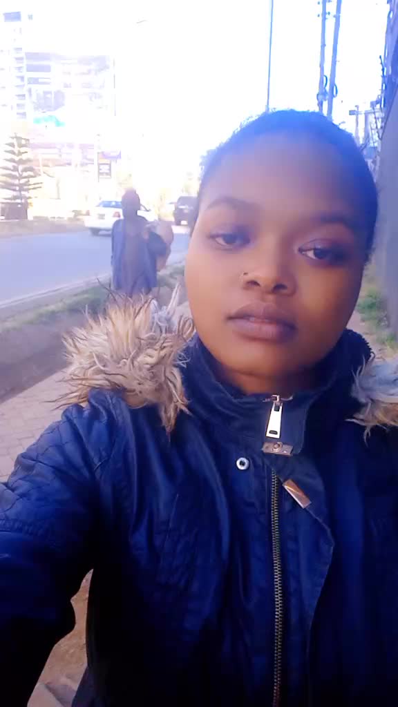 @Fashionable Dee 🥰