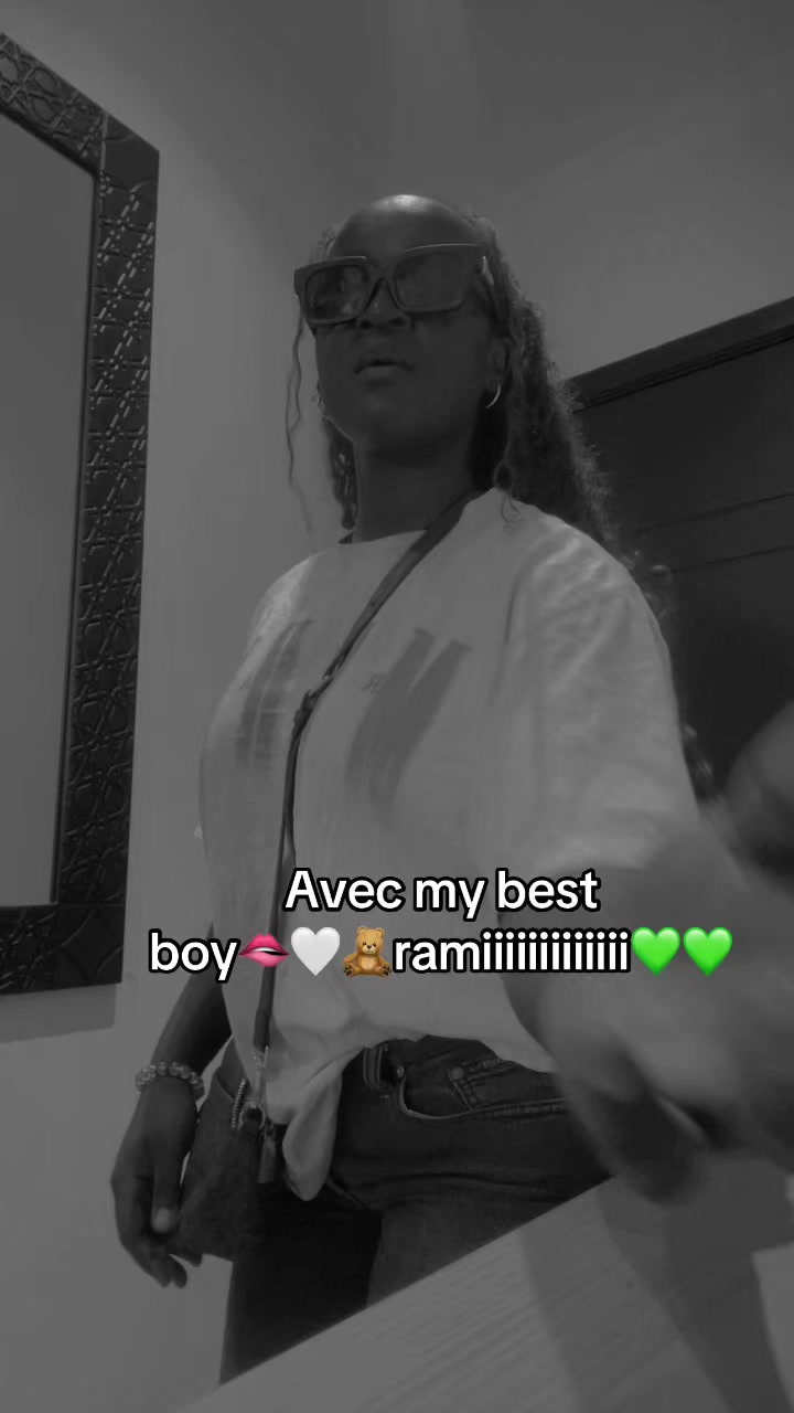 @Réna_dior🫦🤍👑