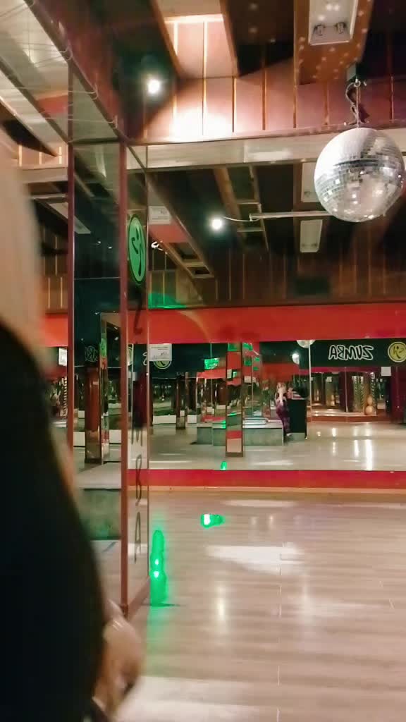 @Loly