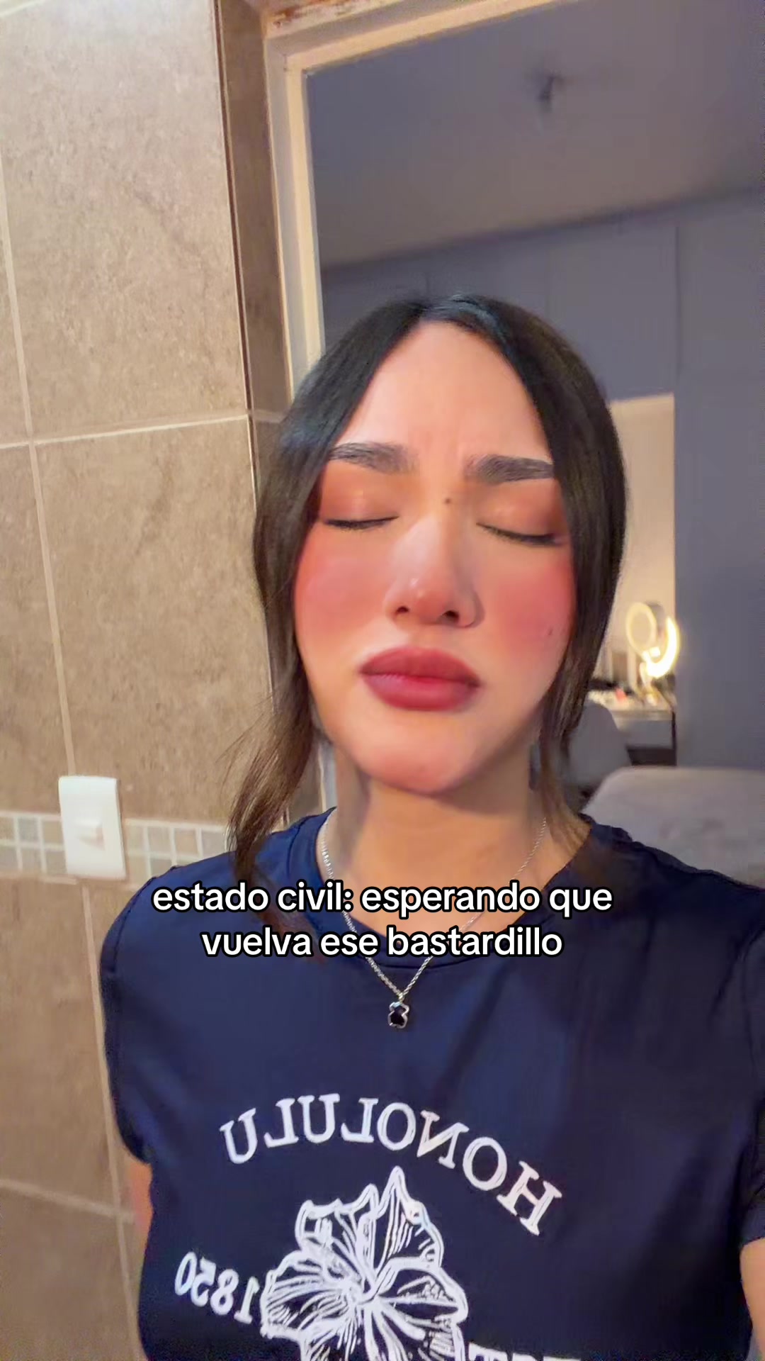 @nicolehertor