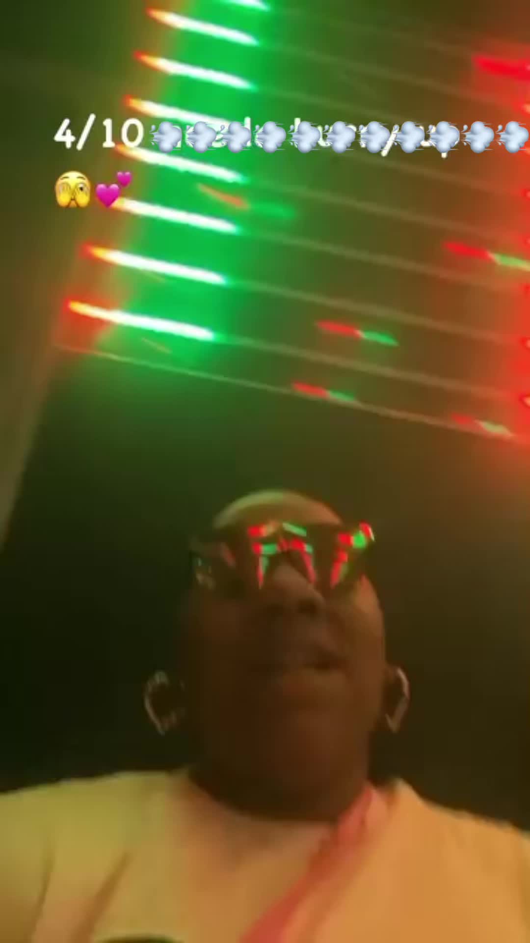 @Dee_nuggss