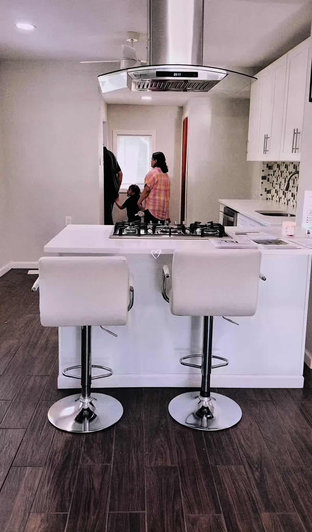 @ClosingsWithSamra
