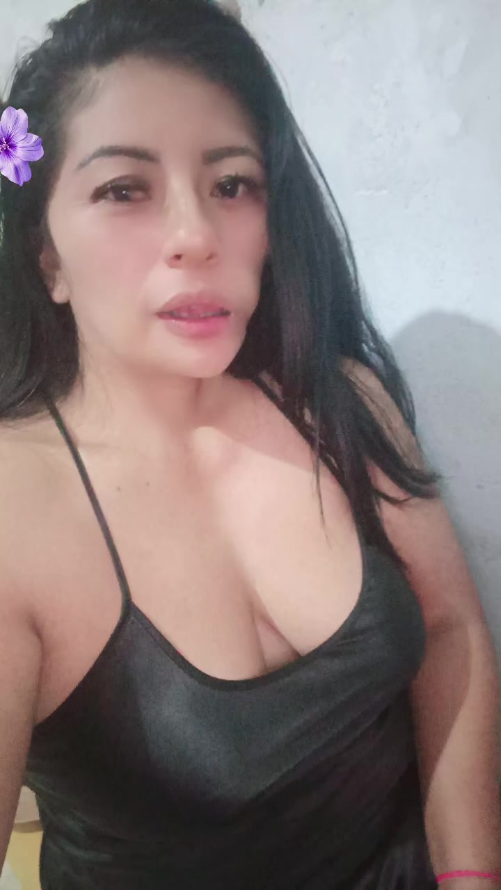 @GISSELA💜🌻