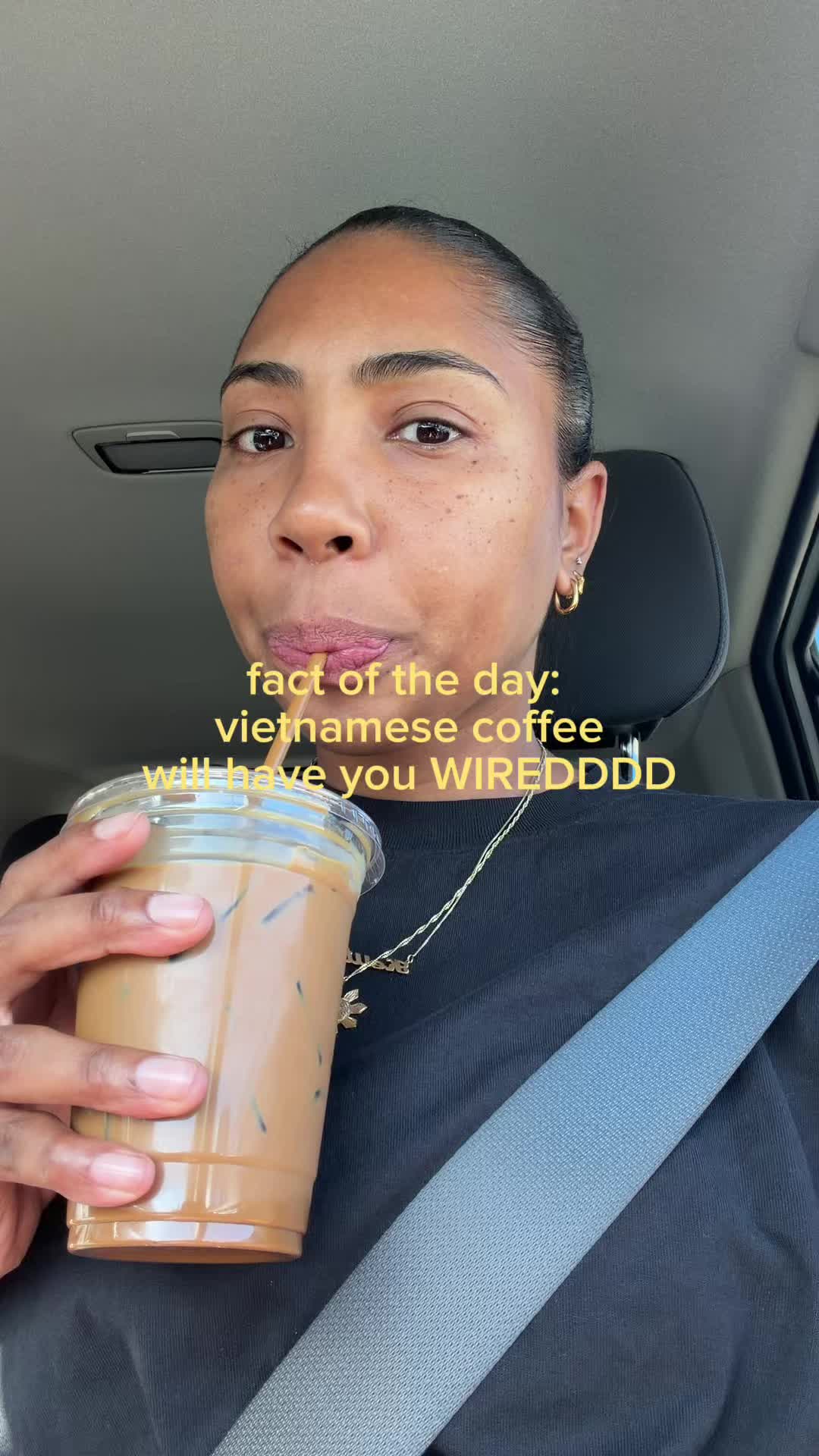 @hellikayes