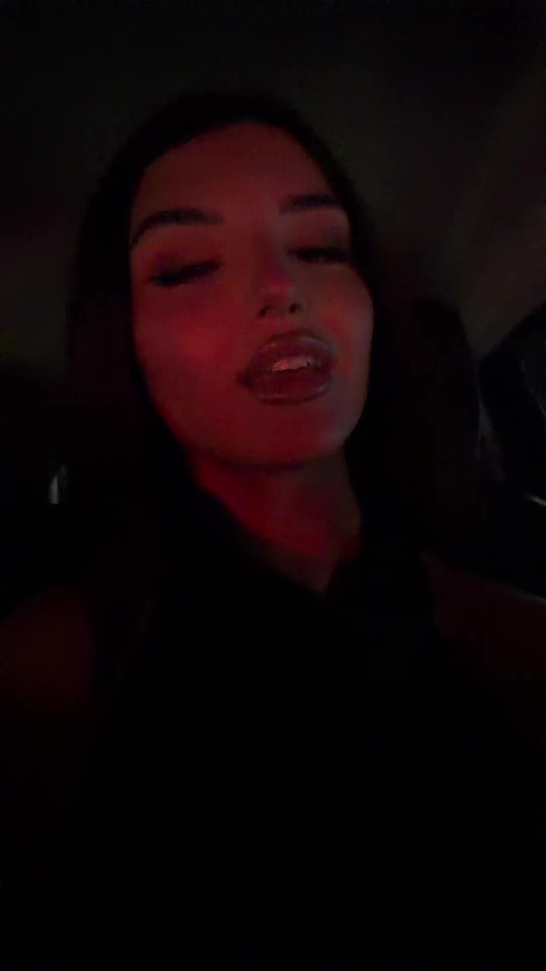 @🧿