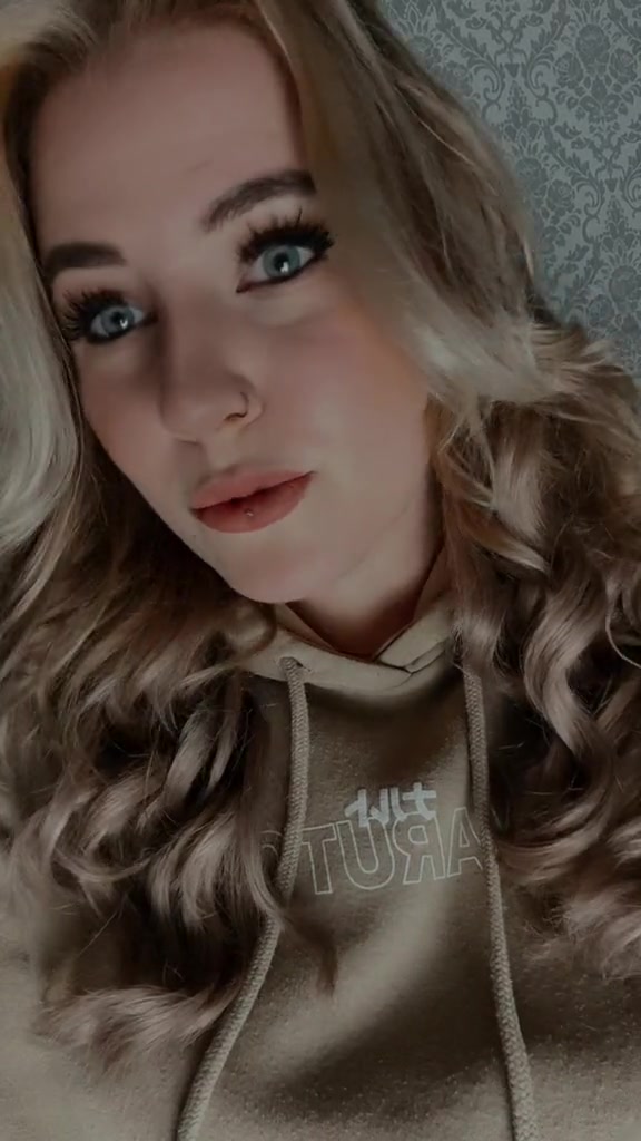 @Hiiashaotaku