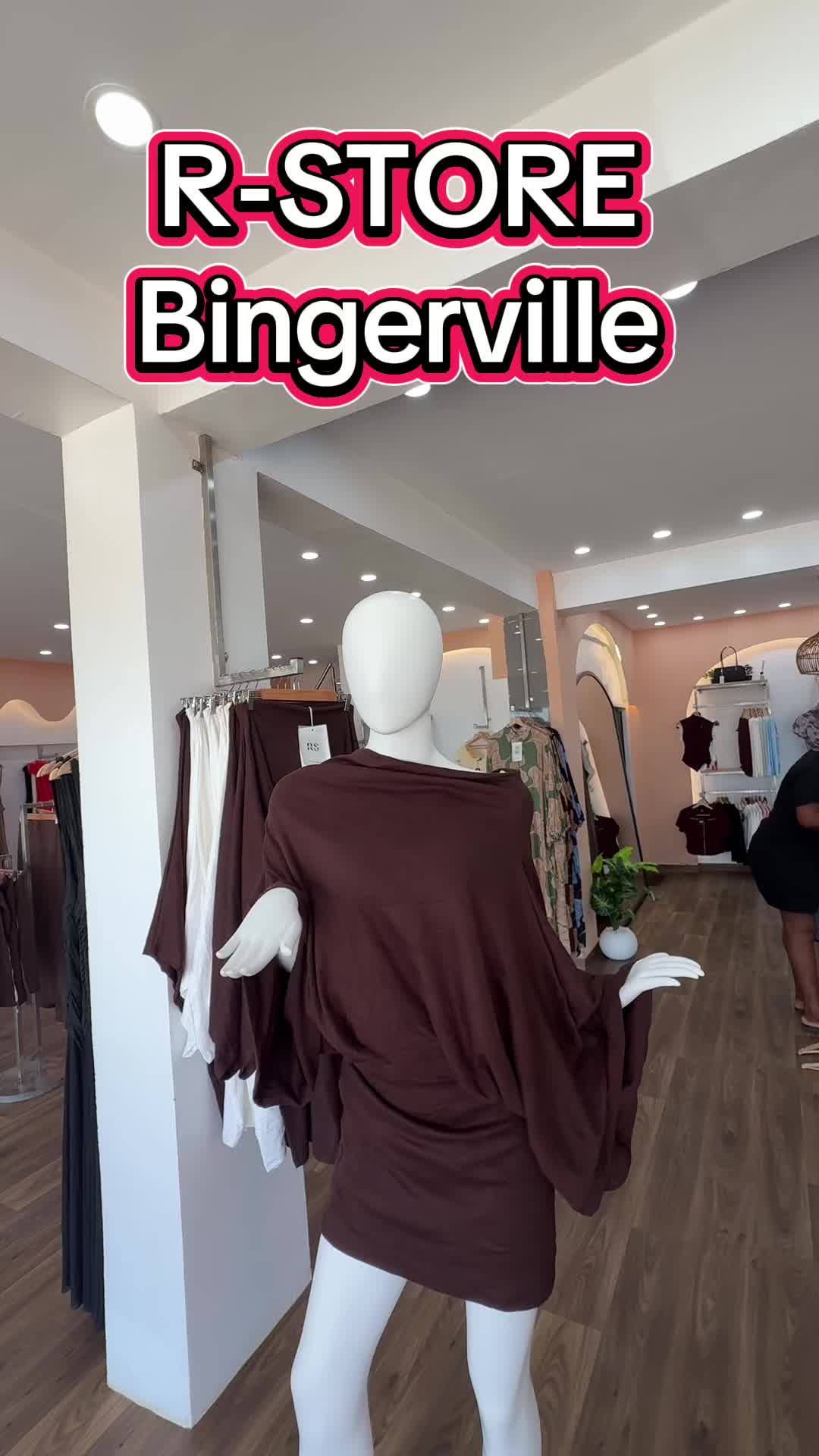 @R-STORE🇨🇮