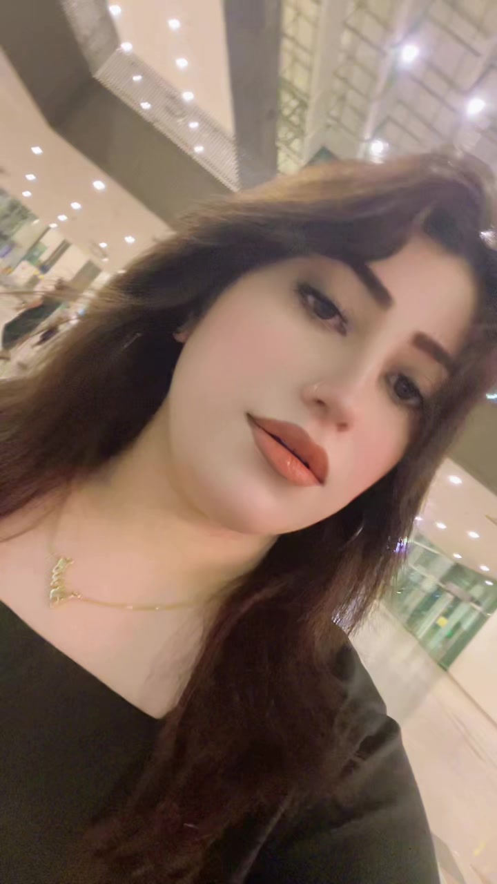 @Glamour lounge beauty saloon