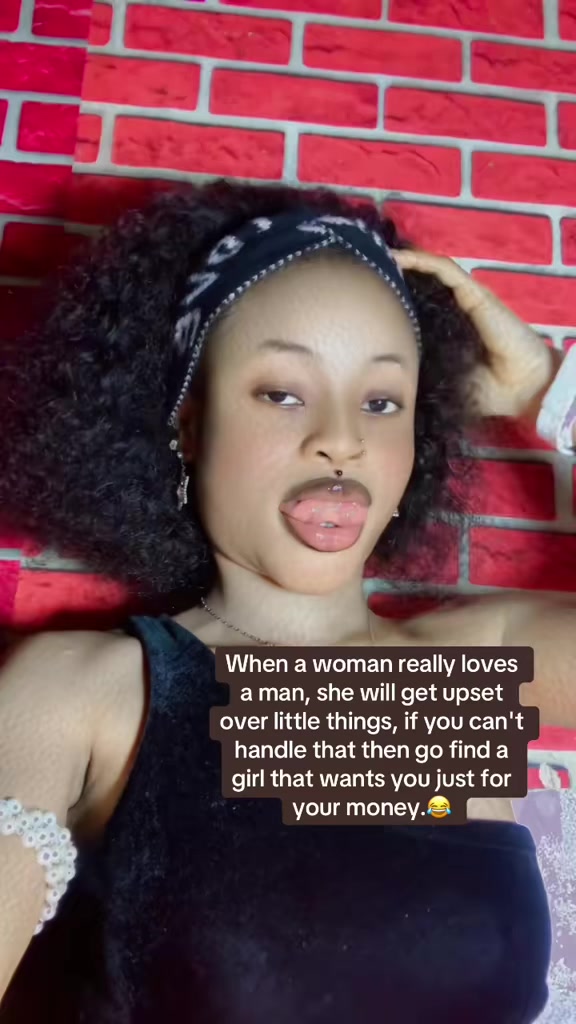 @prettyylaurakoroma
