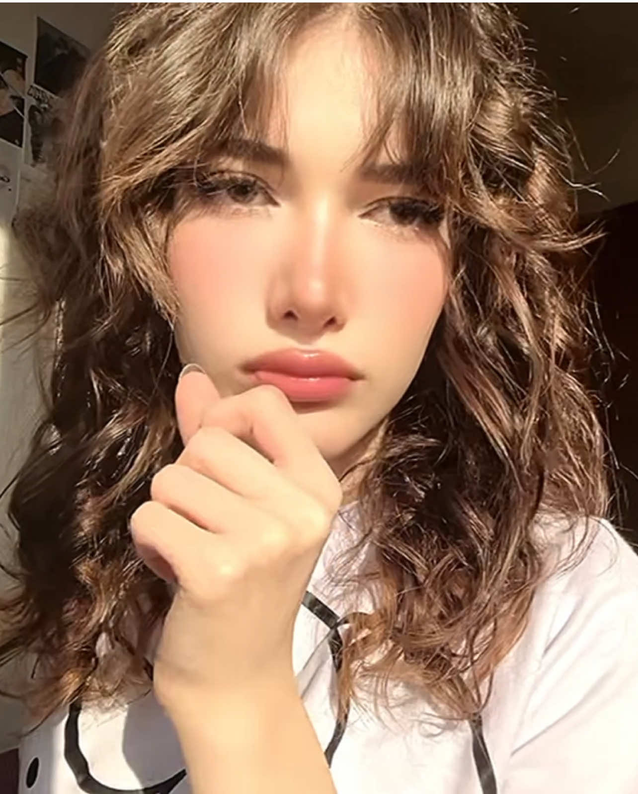 @𝓣𝓲𝓷𝓪(愛)