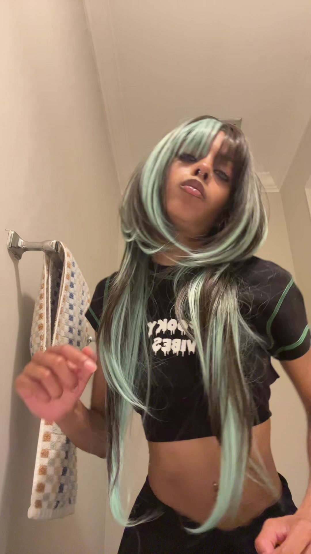 @nosmilingnini