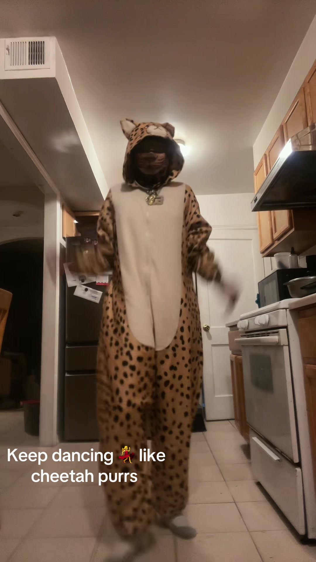 @Cheetahboy615_YT purrs 🐆🐆🐯
