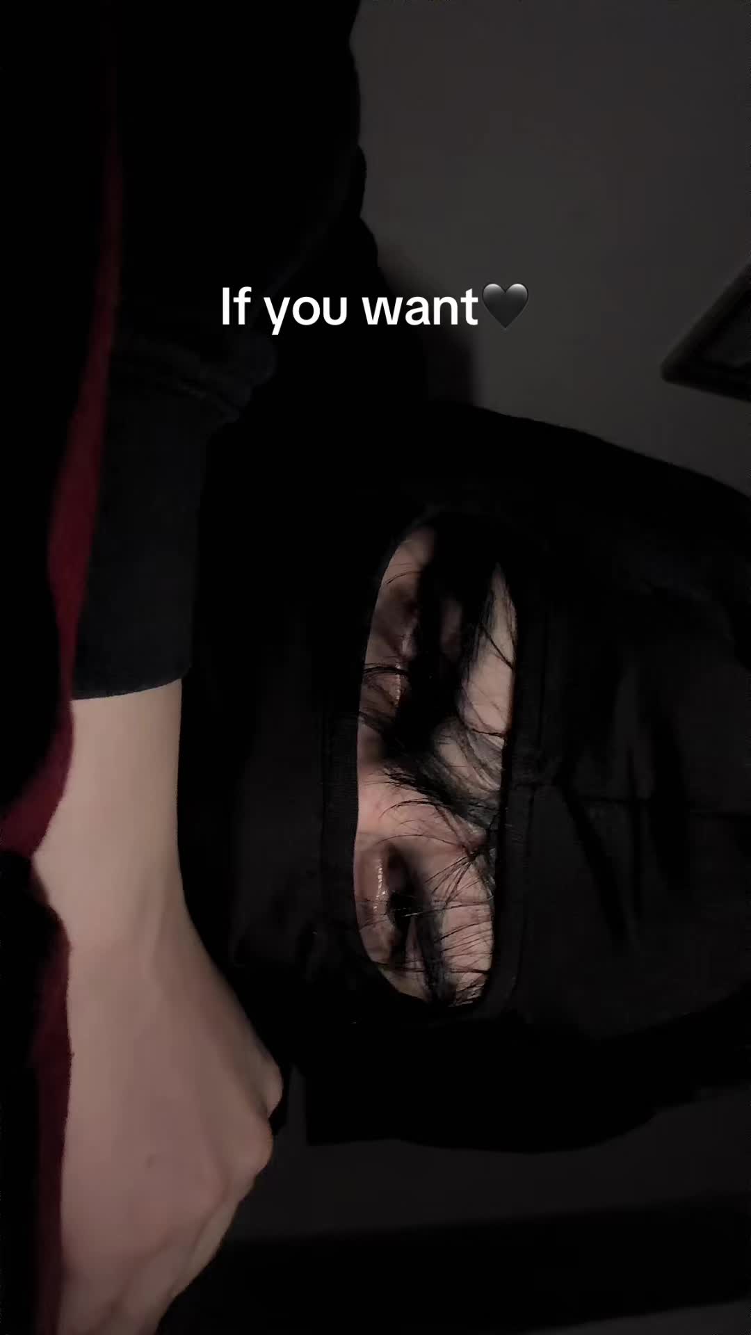 @yourmaskwhoelsee