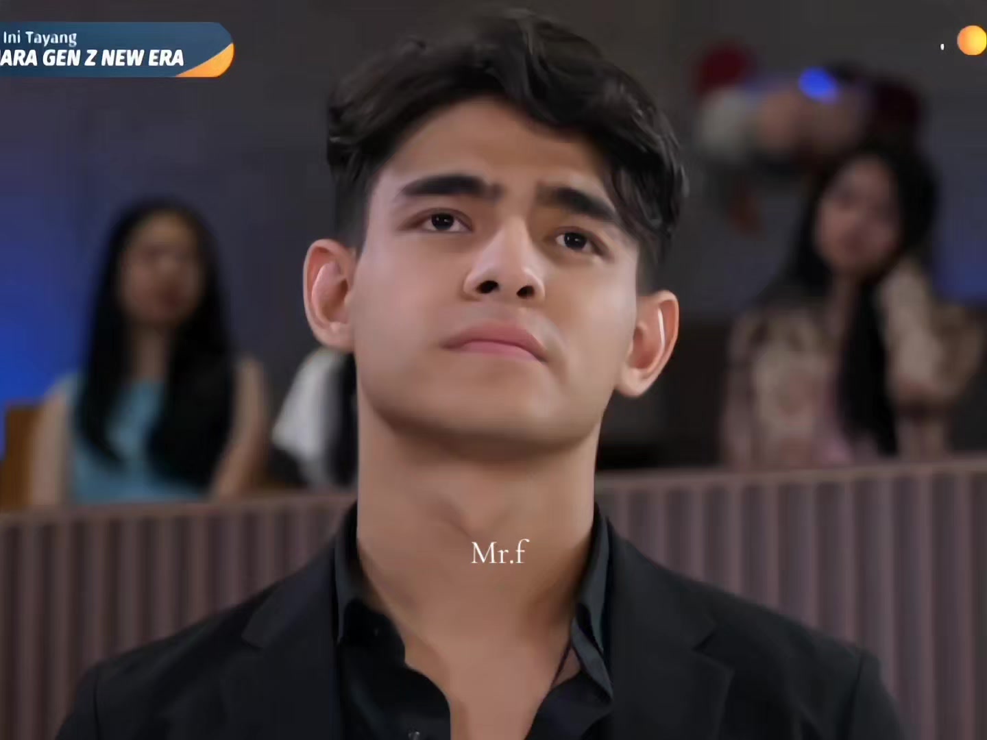 @Mr. F⋆𐙚