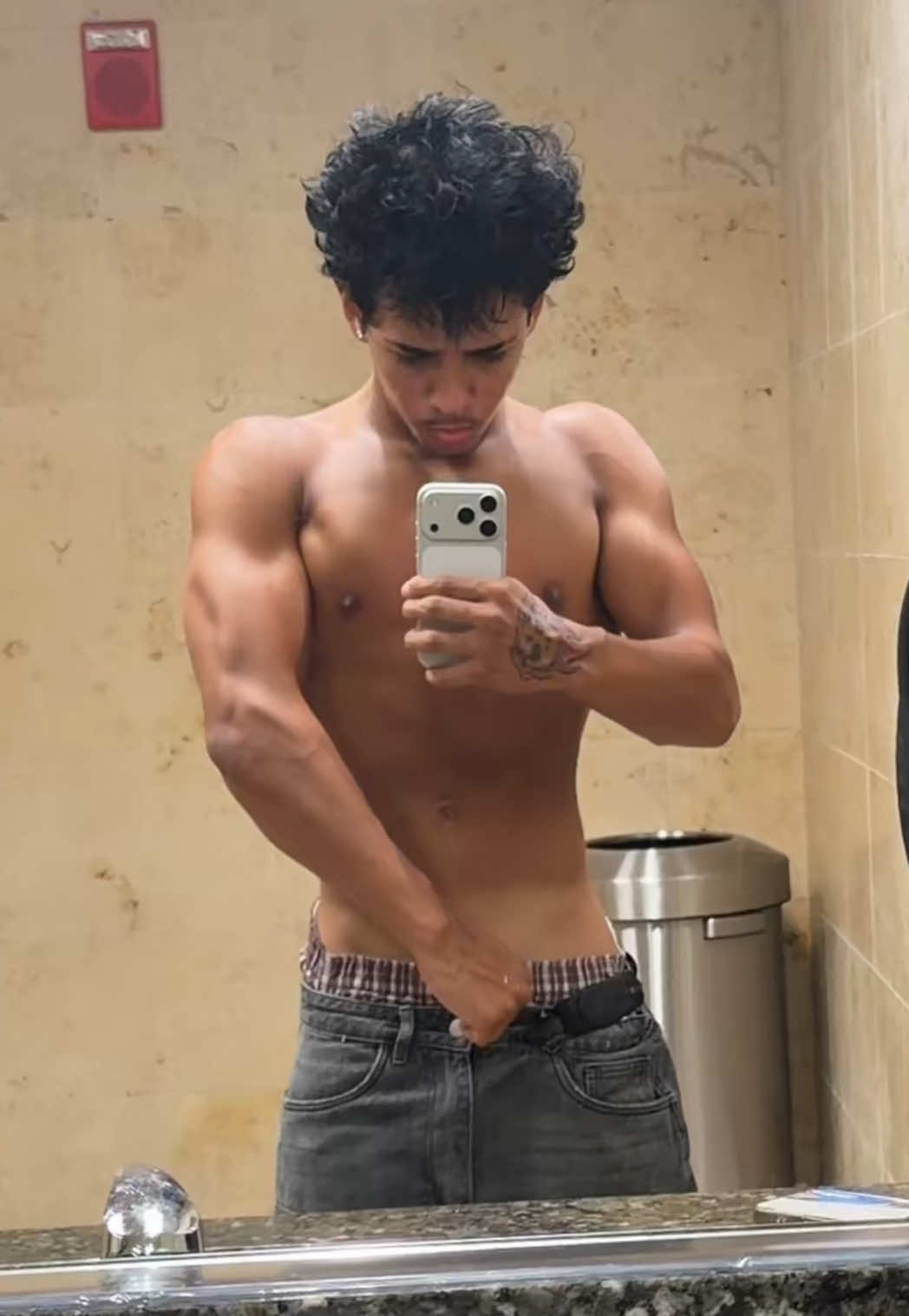 @Dizzzy