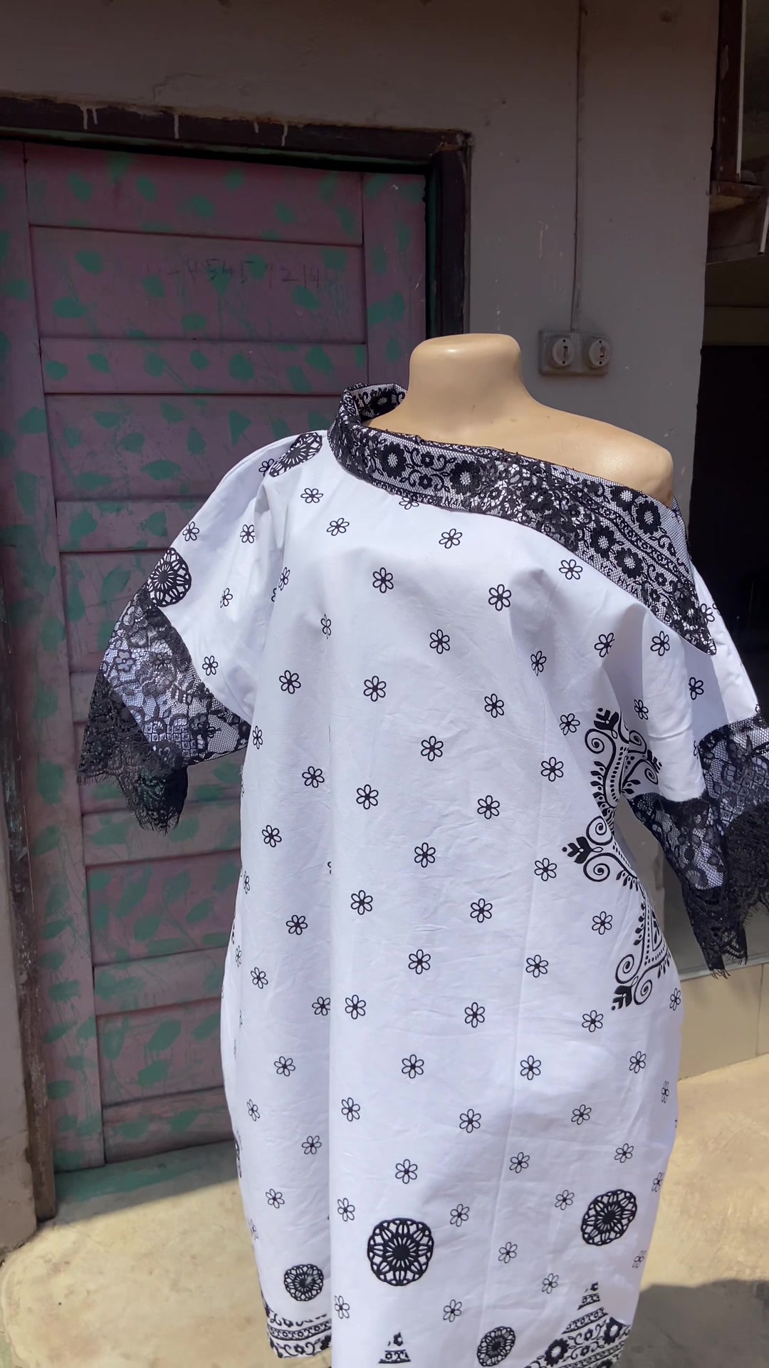 @AKOVEE’S FASHION ๐โ๏ธ๐