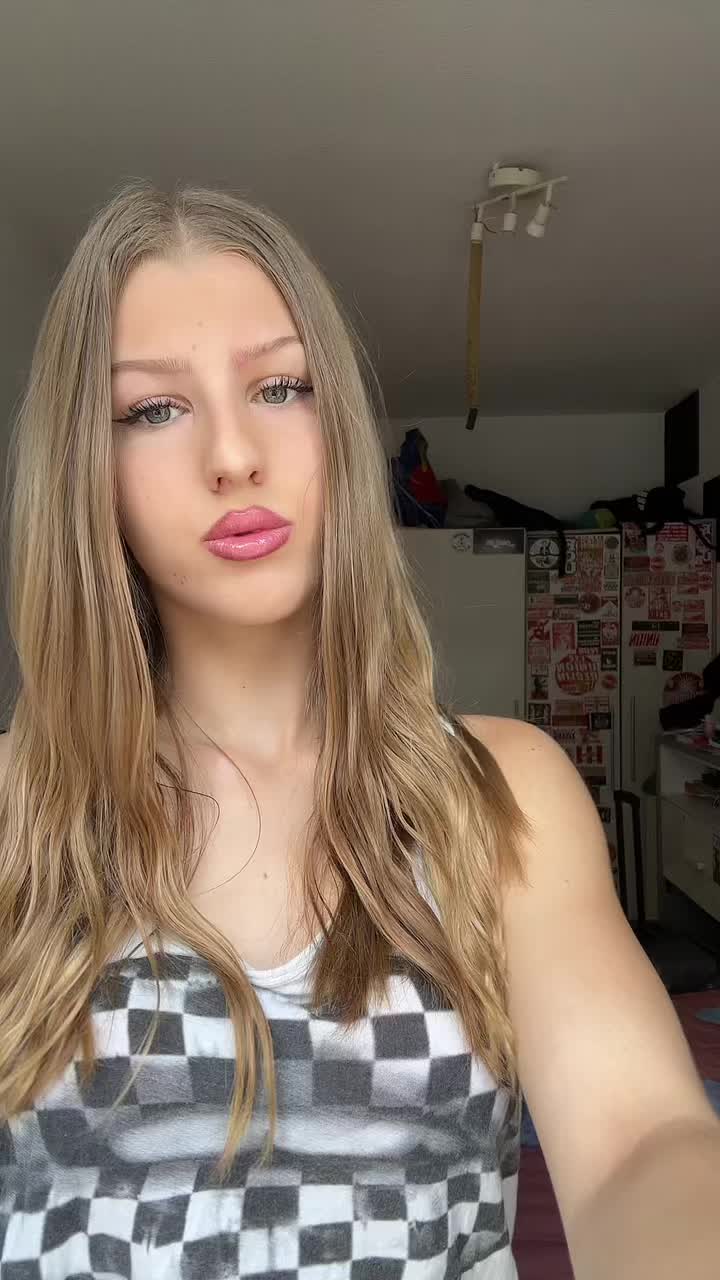 @️