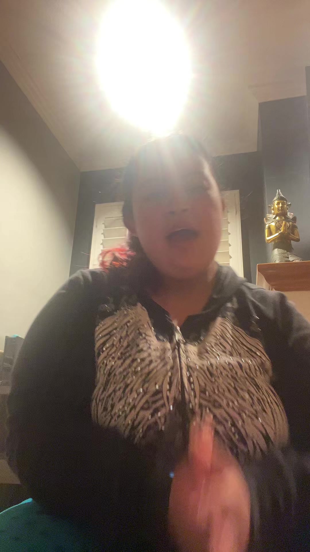 @Chula Qeen sexy shaking A+E 👾