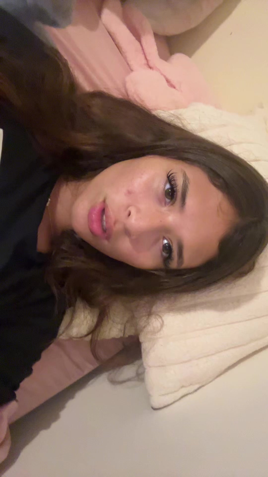 @✮