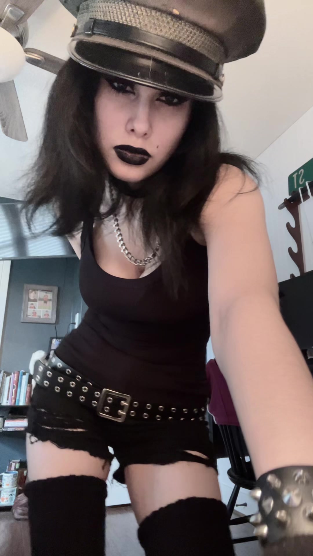 @Maria🦇