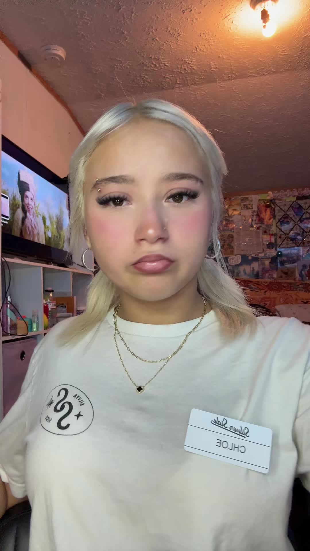 @⃟