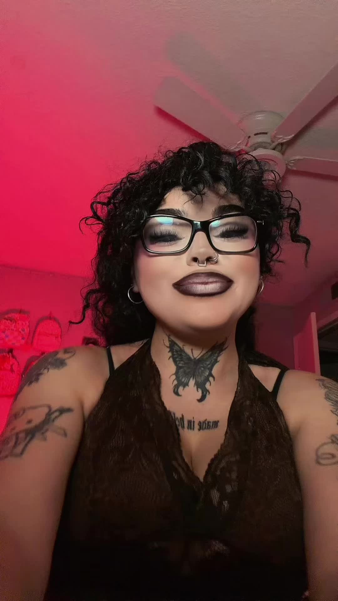 @𝓒𝓱𝓪𝓻𝓵𝓲𝓮🖤🕷️