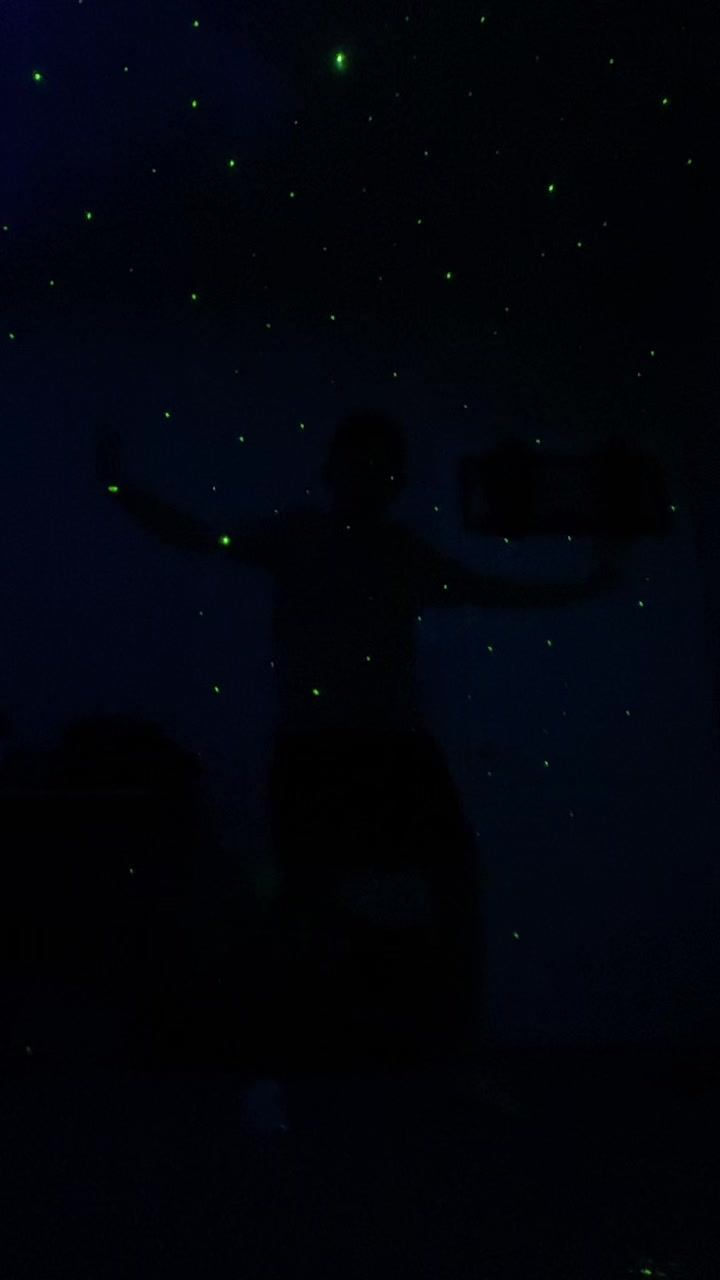 @SUP3RN0AHH