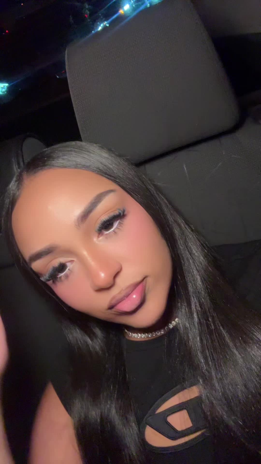 @mk