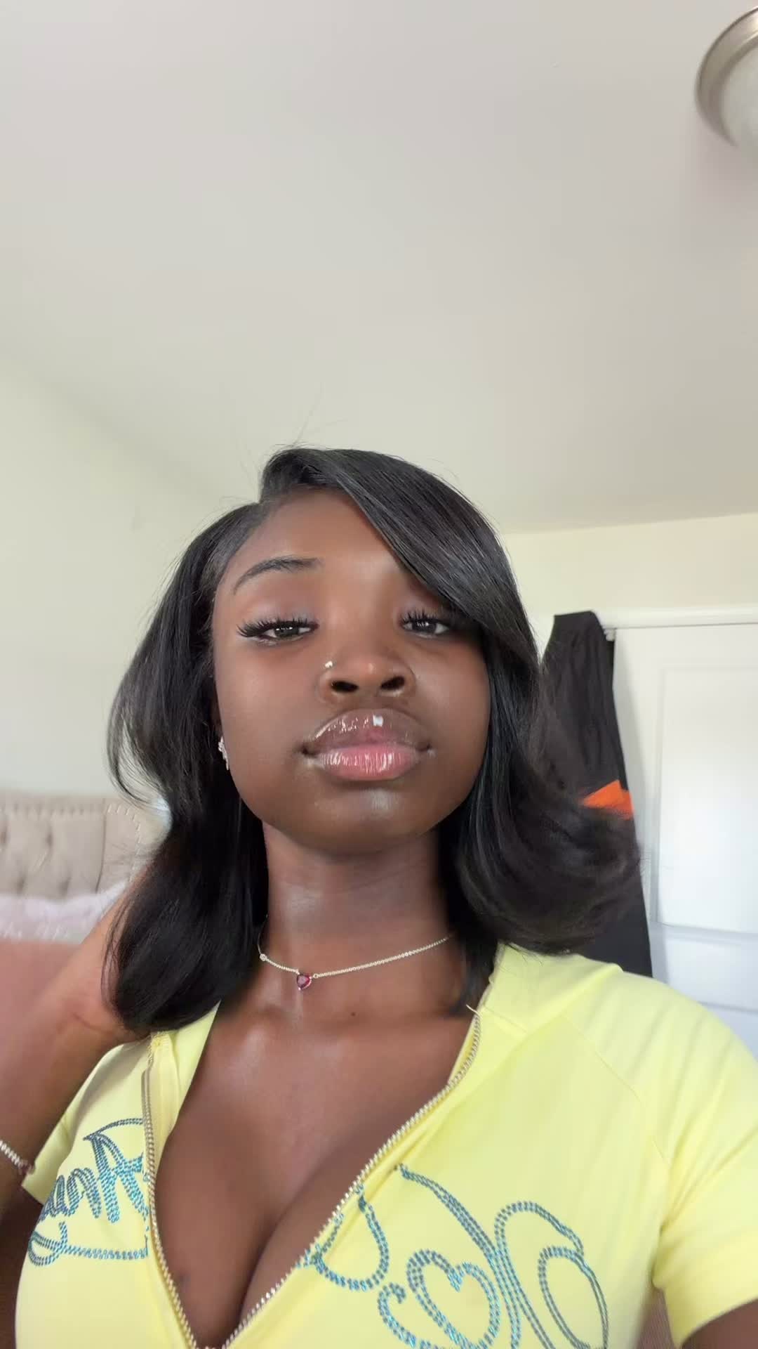 @YANIYA💐.