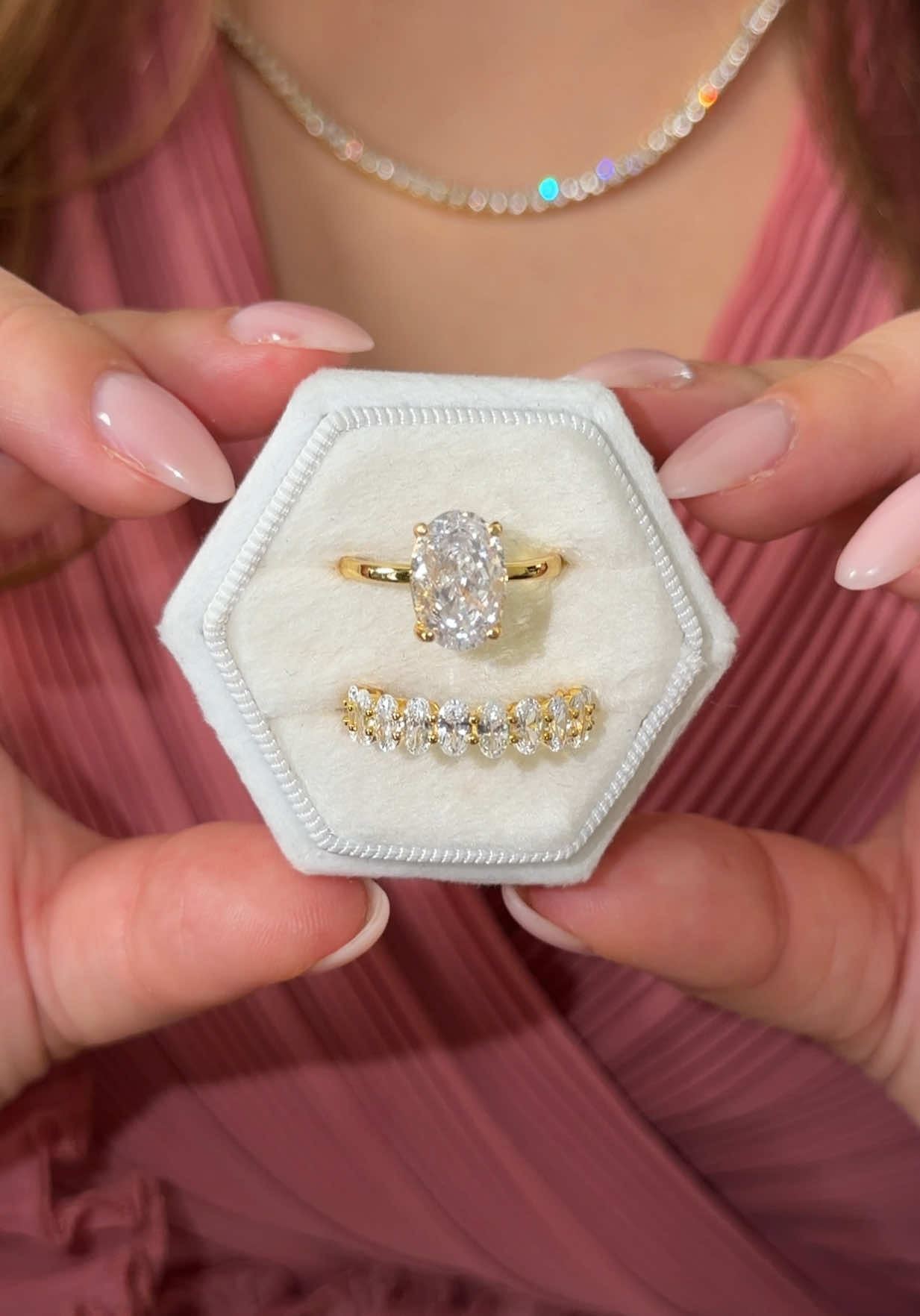 @JewelleryLuxe
