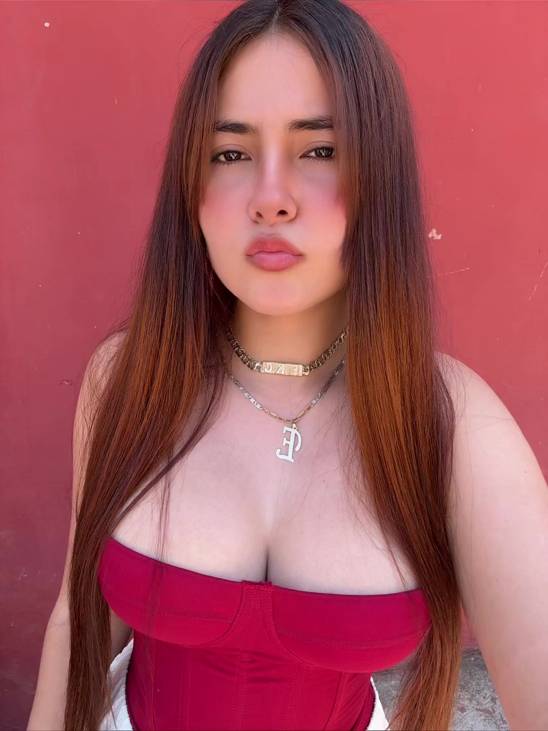 @emmacruz806oficial