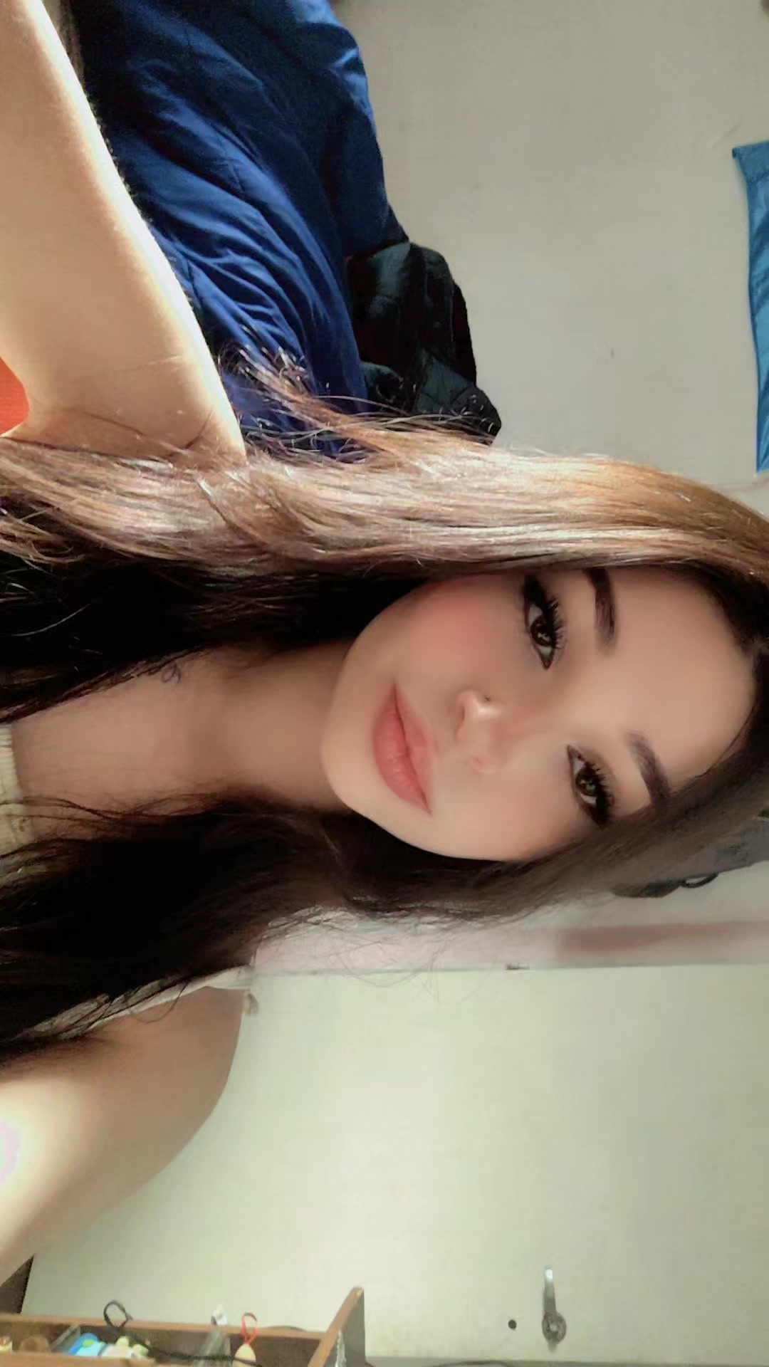 @_Beluuu_