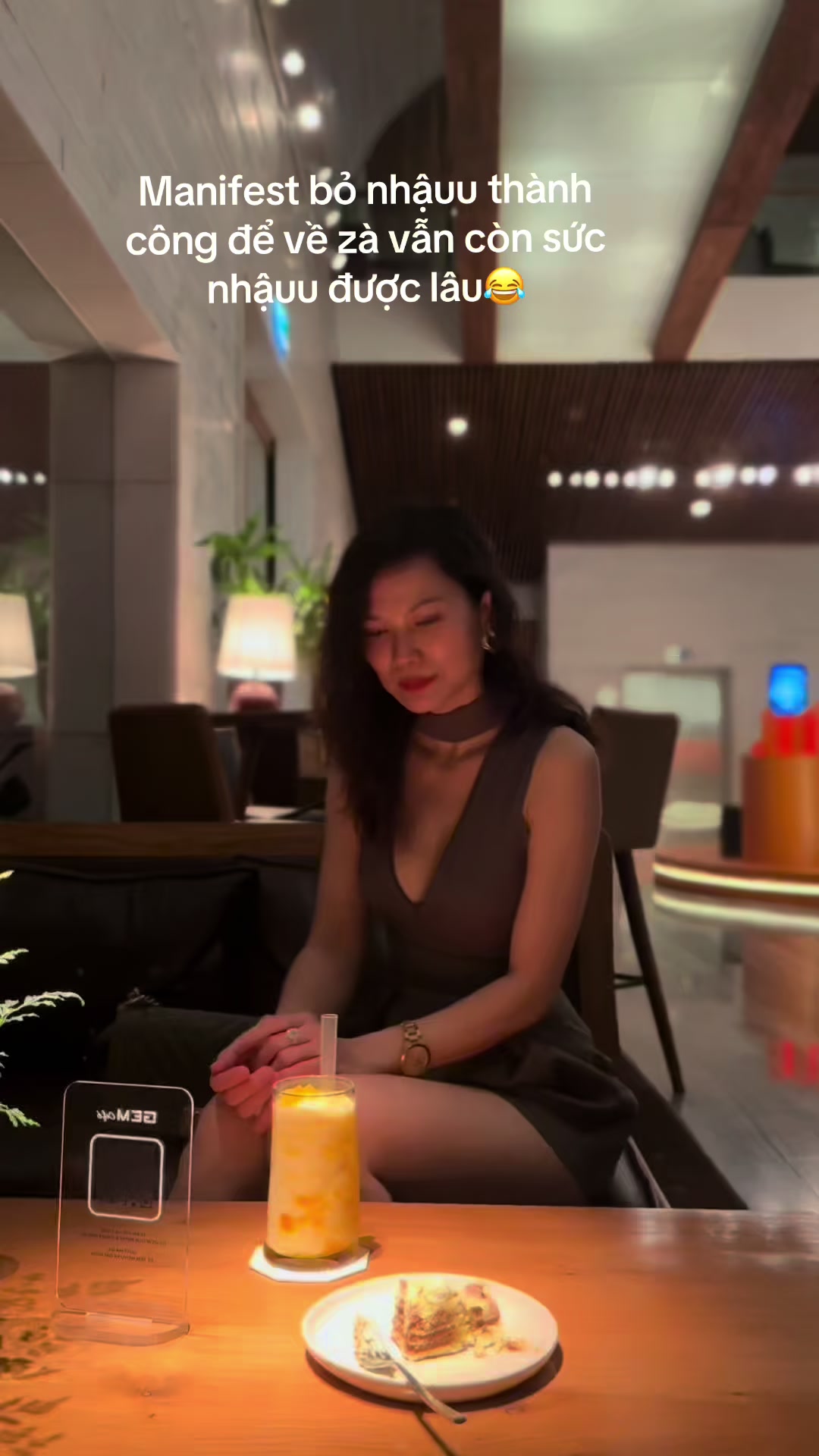 @Nga ơii - U50 còn mải ham chơi