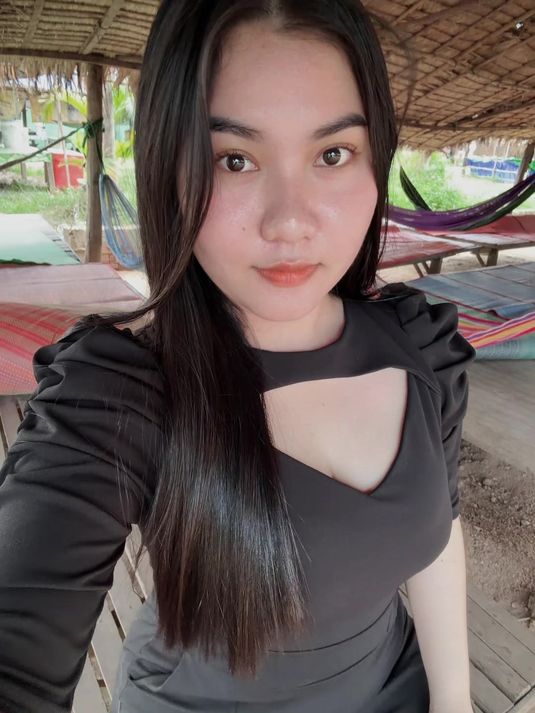@Malaty-ម៉ាឡាទី