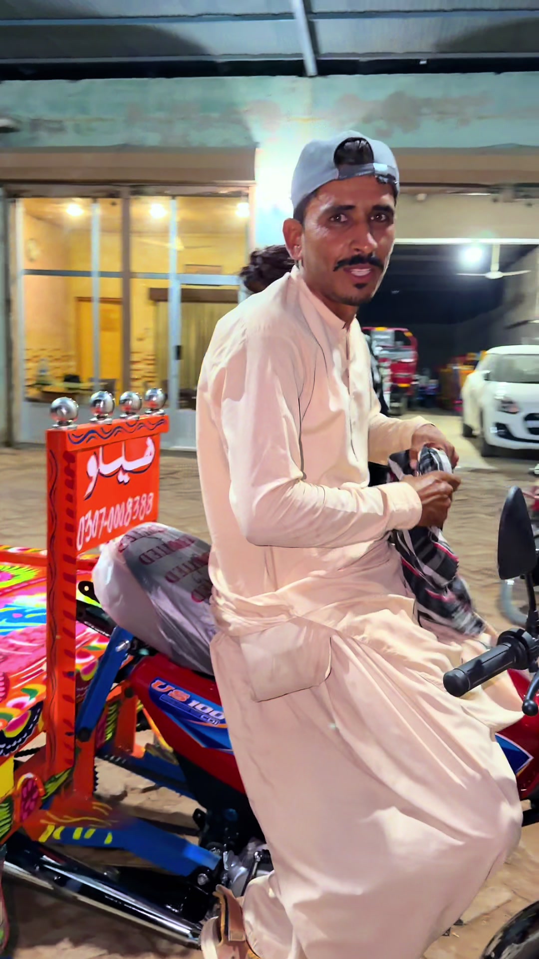 @تاج یونائیٹڈ شوروم نوابشاہ