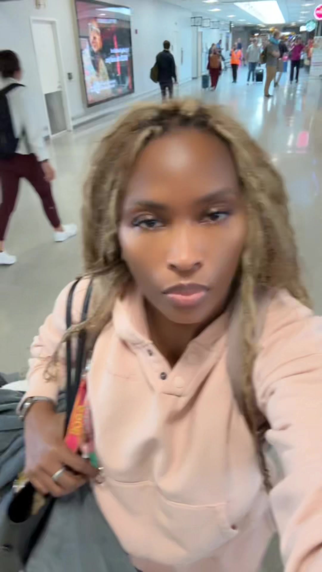 @Jlove25