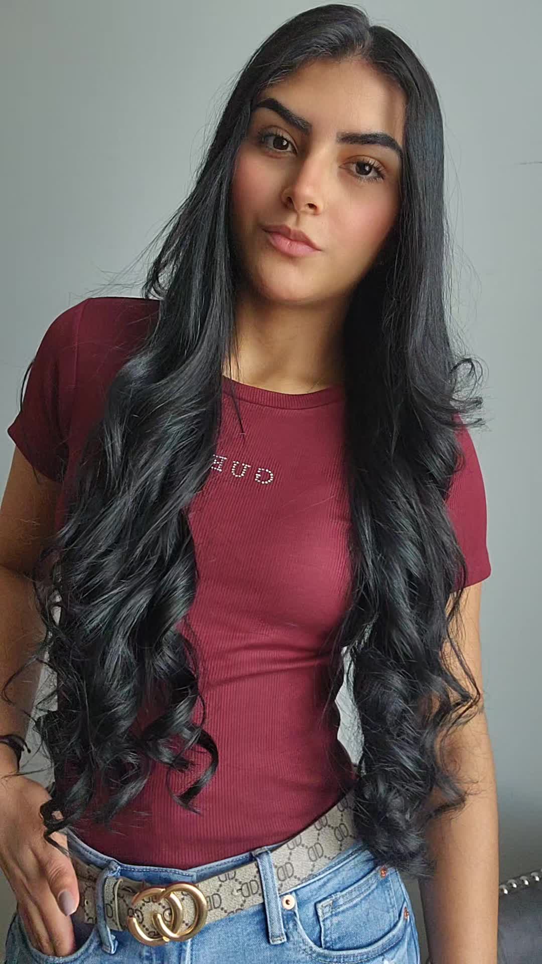 @oficial.yuliana