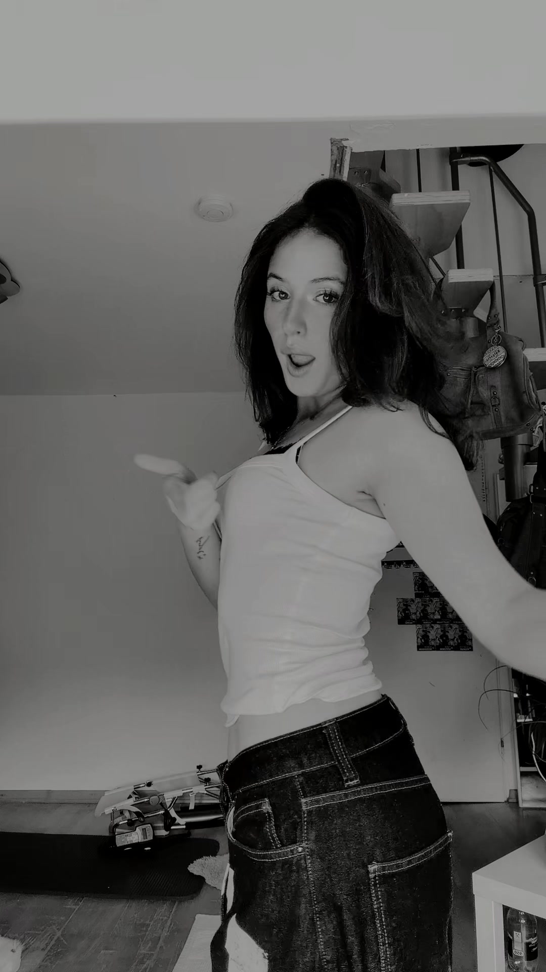 @VS