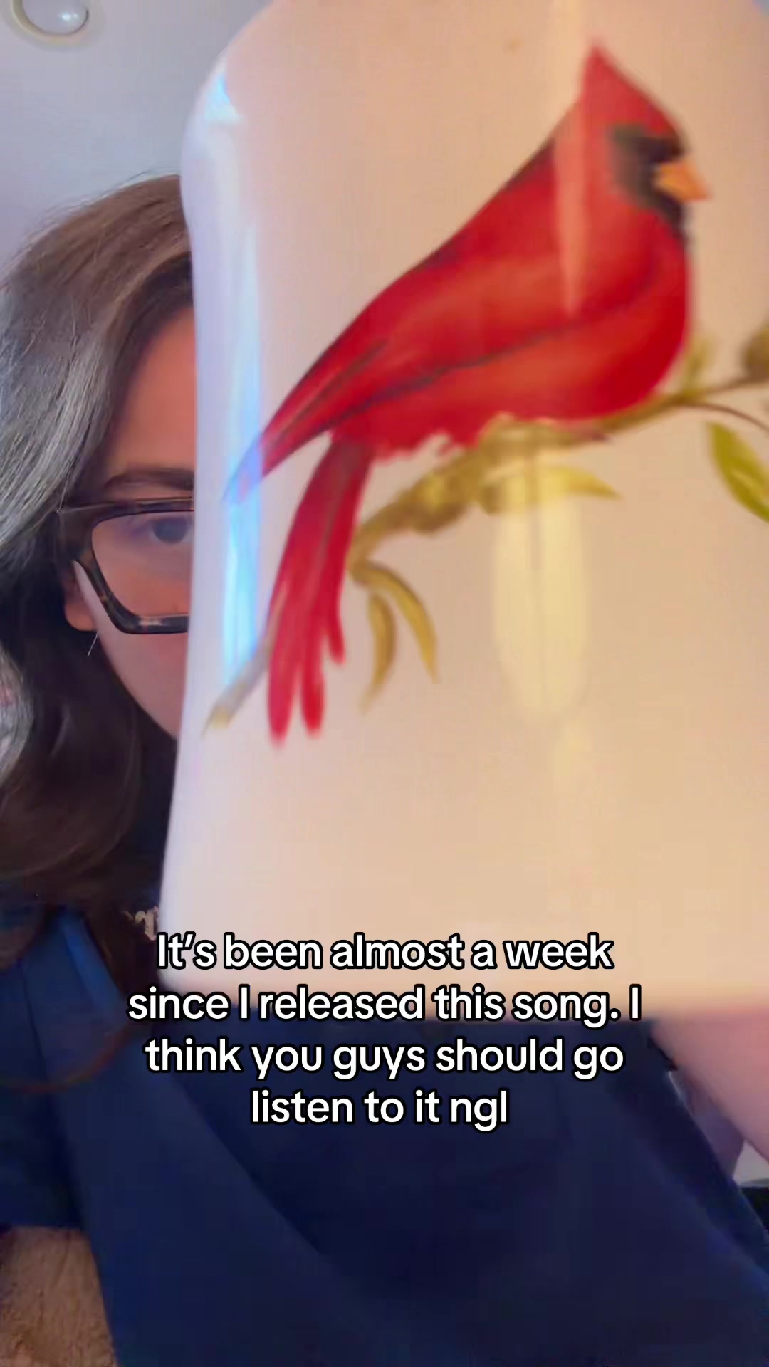 @Ava