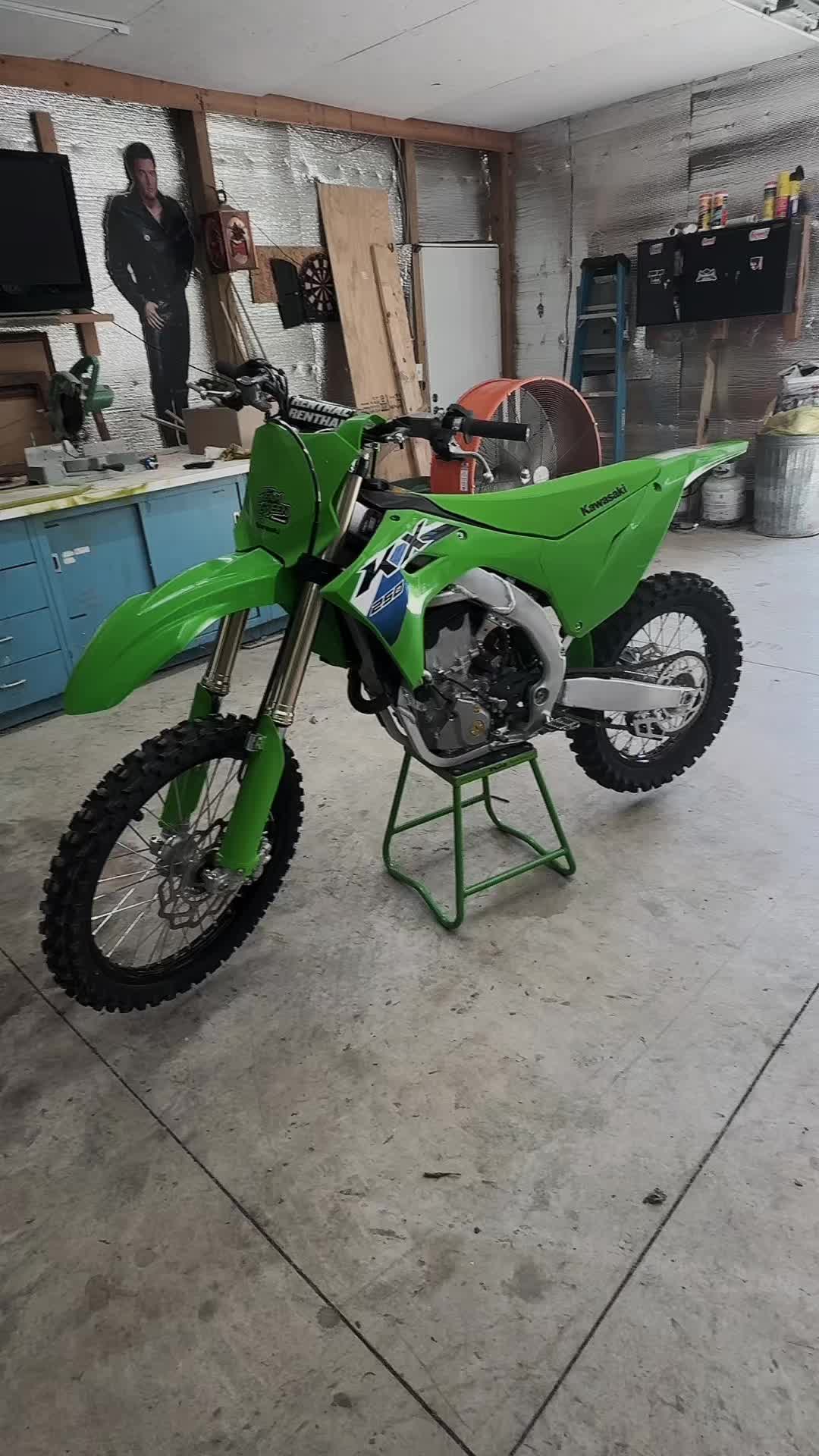 @ThatKawasakiKX250