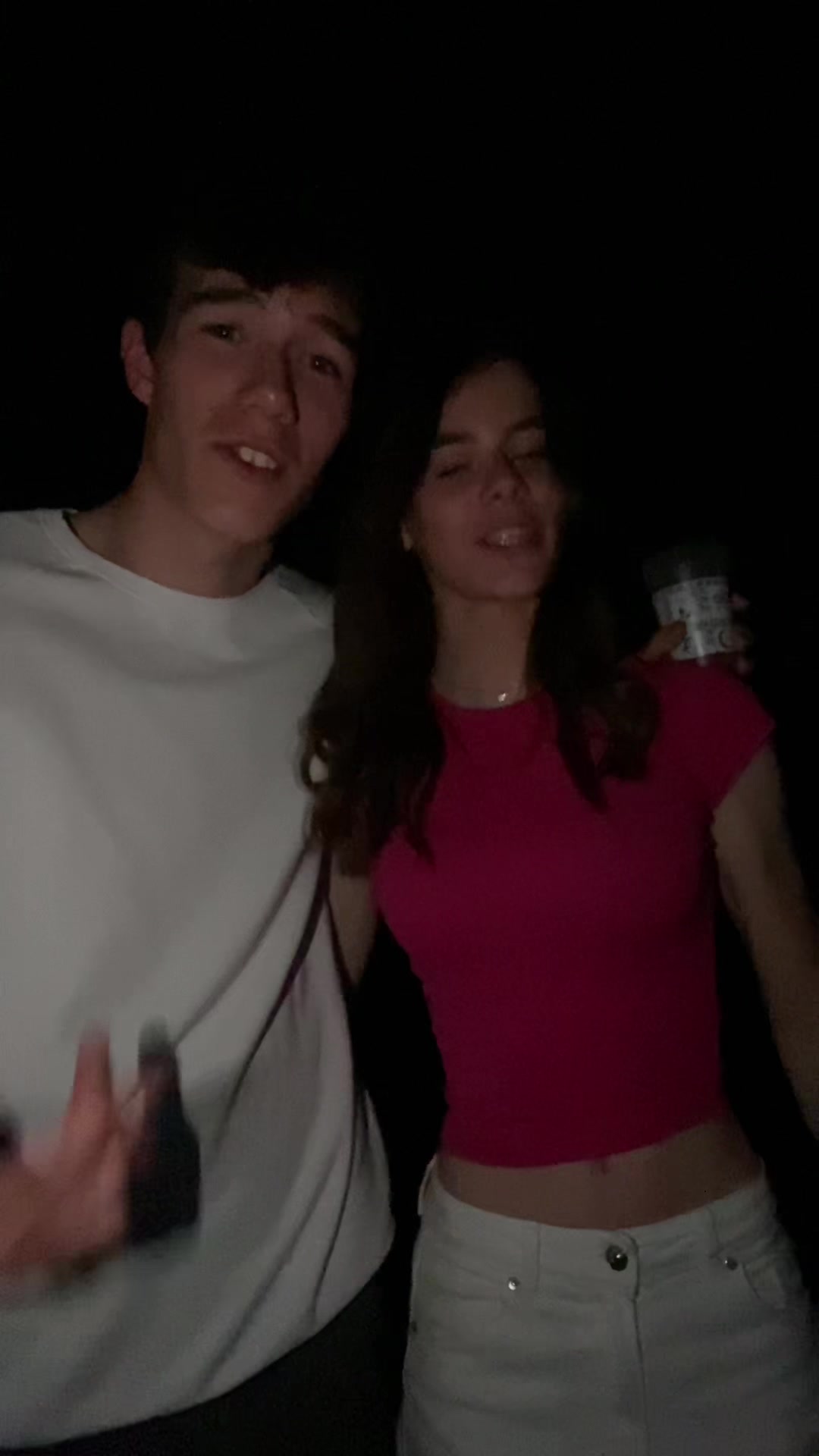 @in&egrave;s