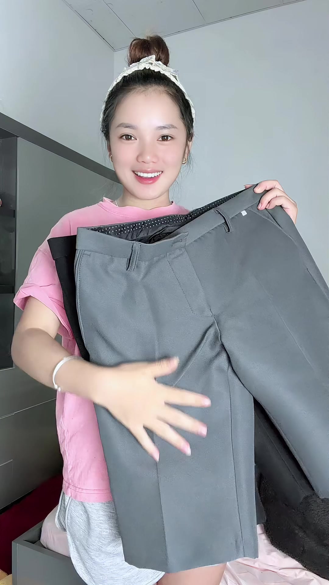 @Hoàng Yến 🌹