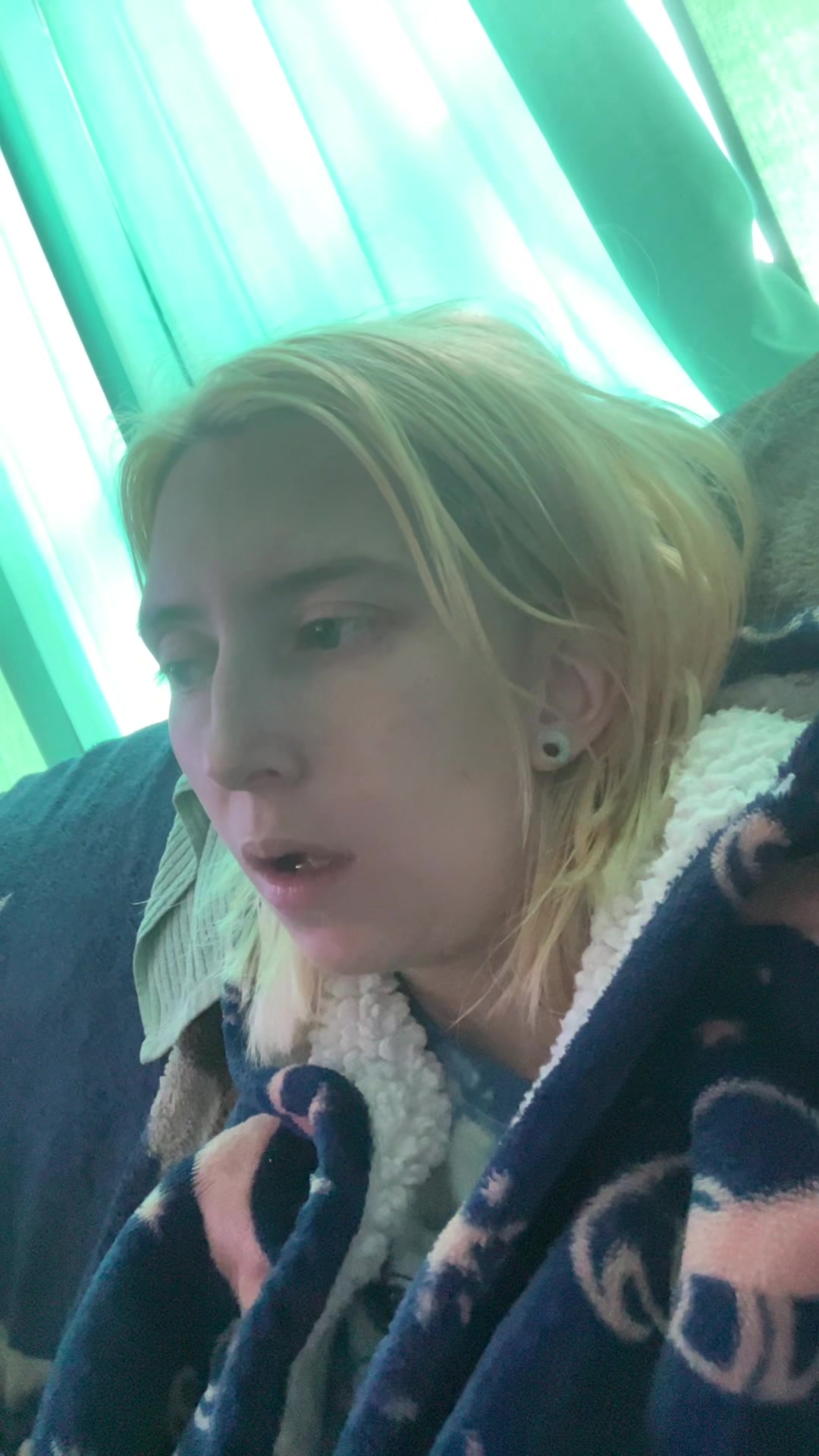 @Momo